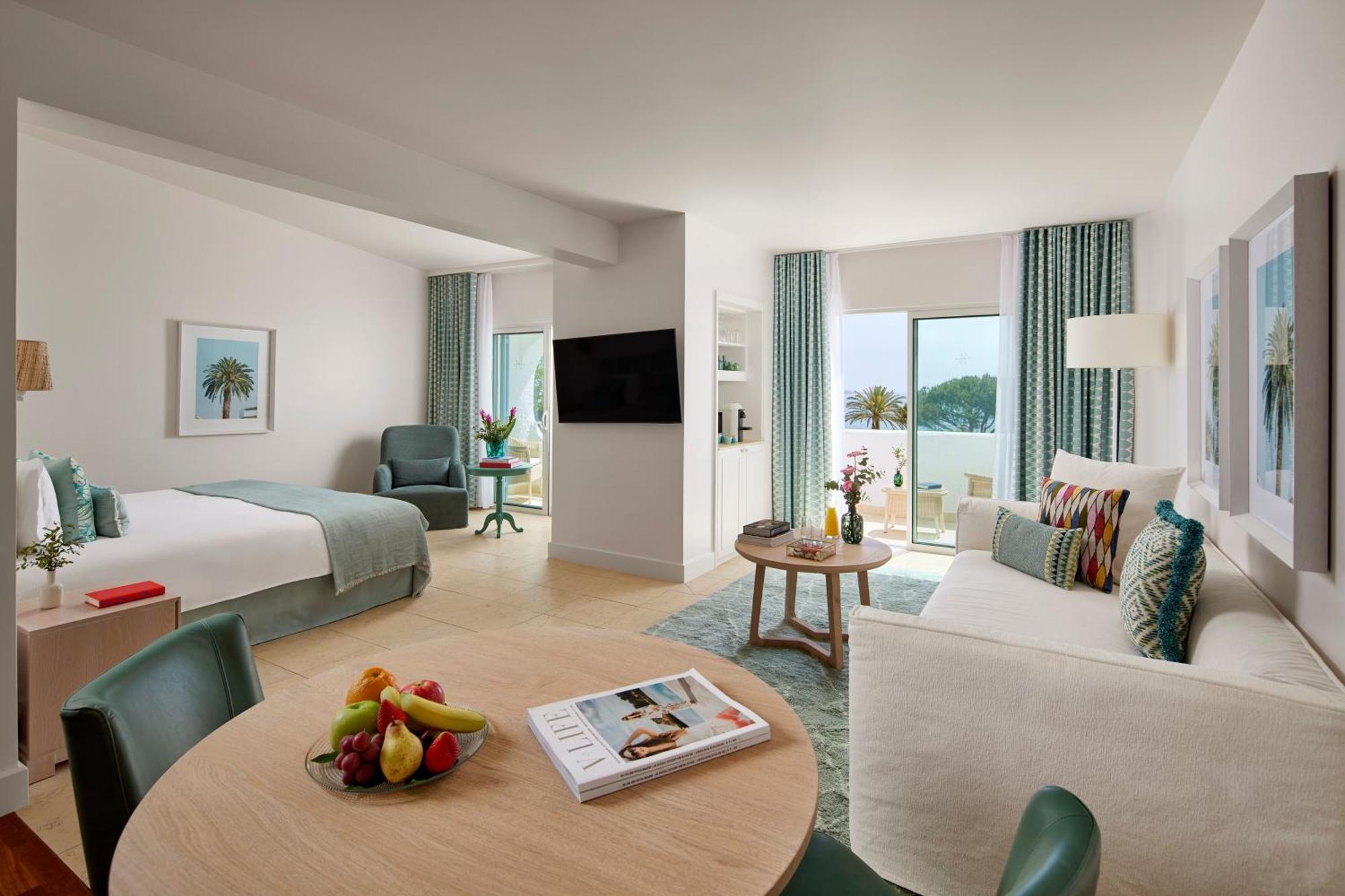 Vila Vita Parc Armação de Pêra Екстериор снимка A suite at the hotel
