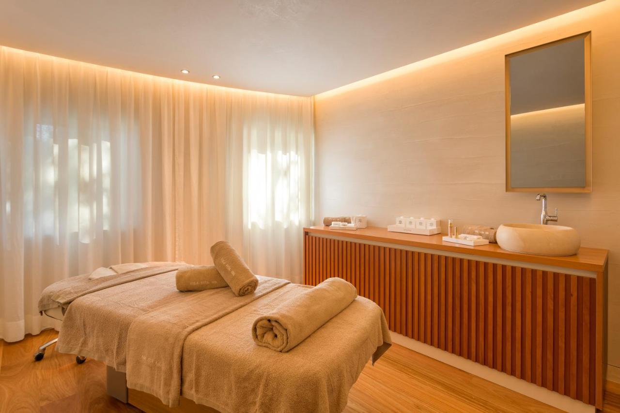 Vila Vita Parc Armação de Pêra Екстериор снимка A treatment room at the spa